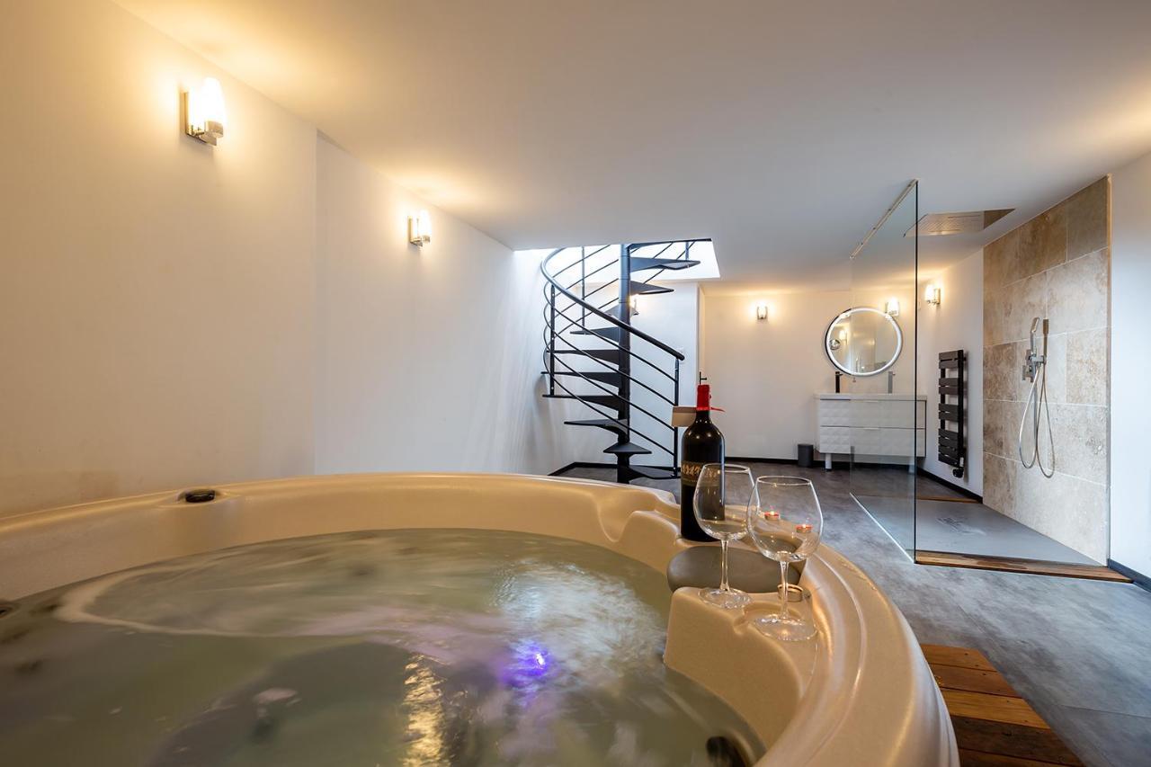 Mieuxqualhotel Jacuzzi Privatif La Parenthese Bordeaux Exterior foto