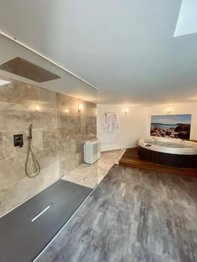 Mieuxqualhotel Jacuzzi Privatif La Parenthese Bordeaux Exterior foto